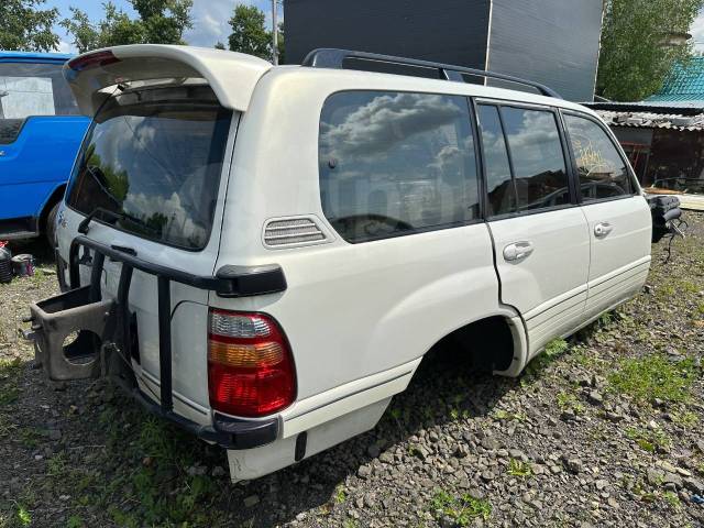 Кузов LC100 сзади